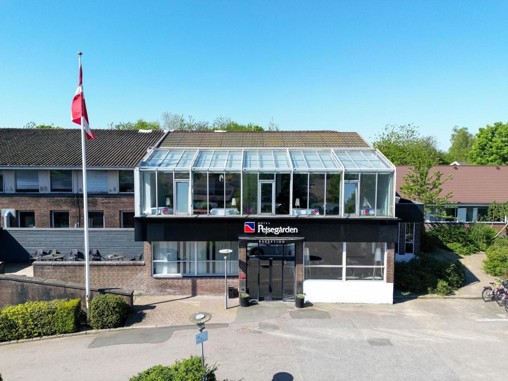 Hotel Pejsegaarden Brædstrup Eksteriør bilde