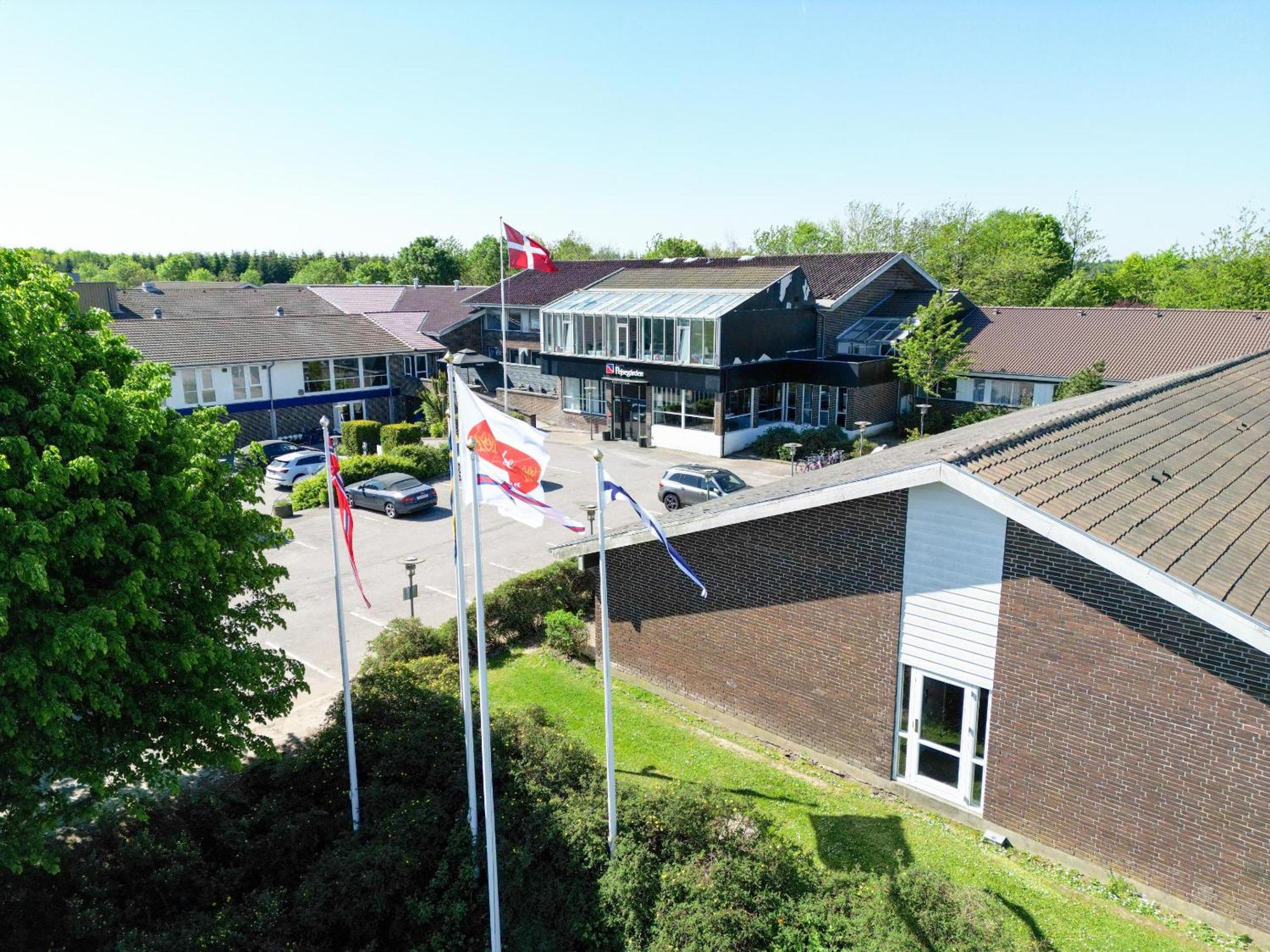 Hotel Pejsegaarden Brædstrup Eksteriør bilde