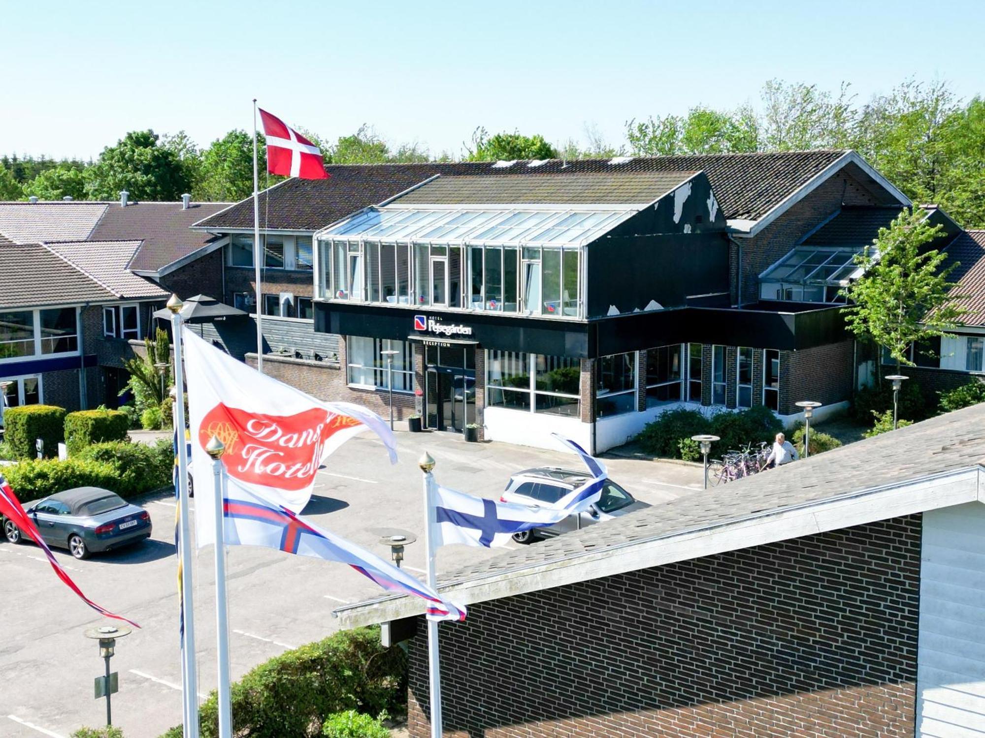 Hotel Pejsegaarden Brædstrup Eksteriør bilde